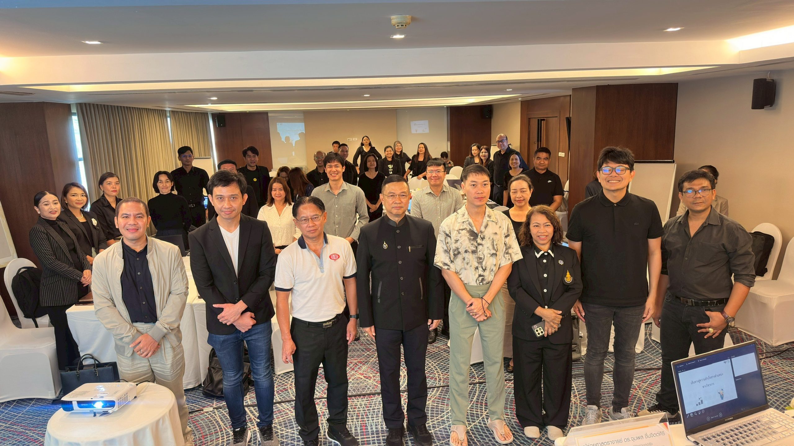 LINE_ALBUM_13112568 BE_251218_10