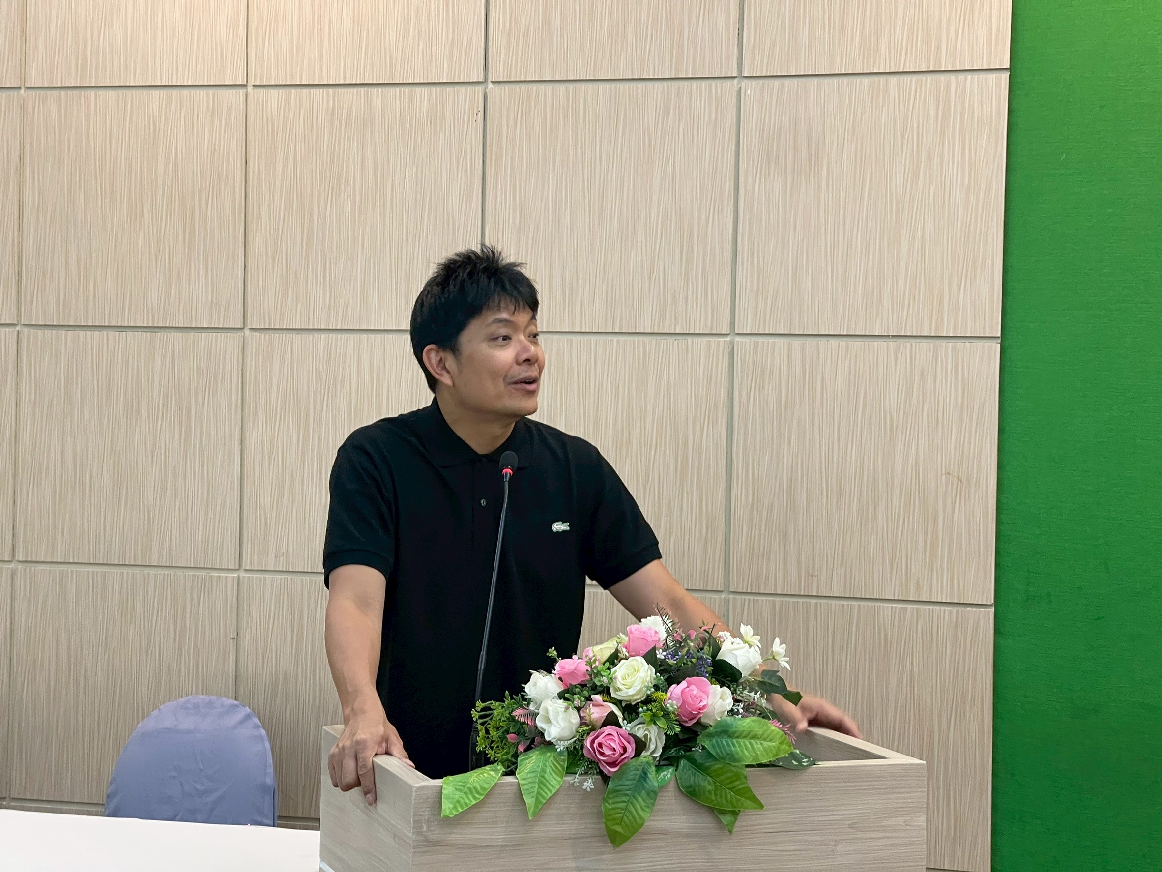 LINE_ALBUM_18122568 BE_251218_1