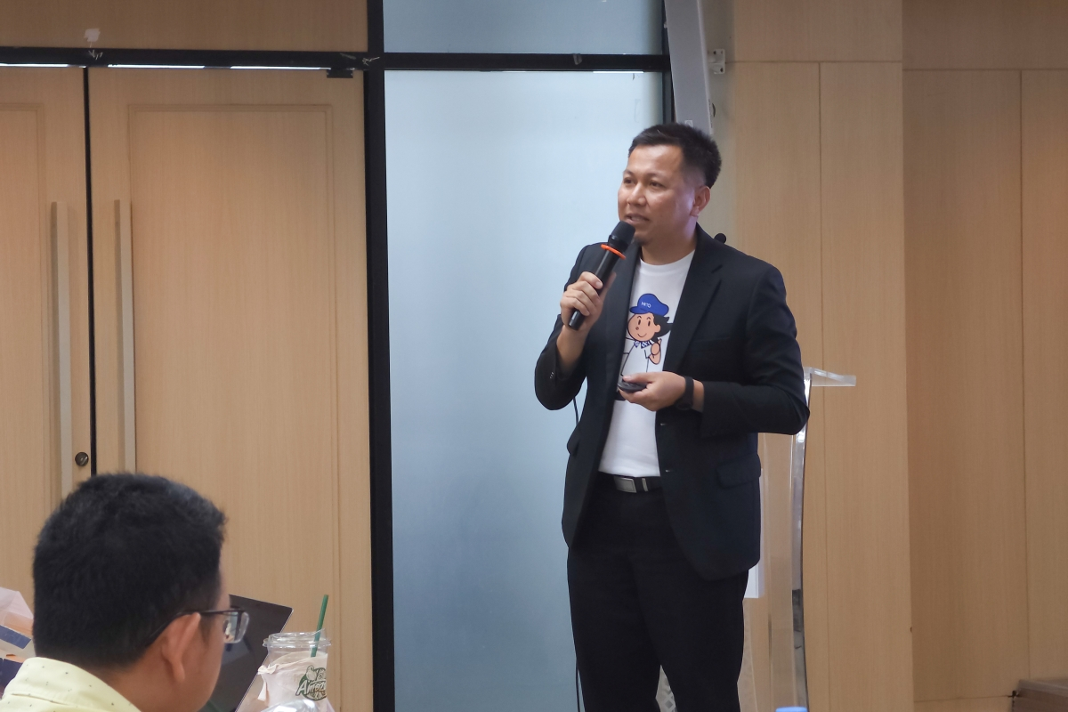 CaravanPattani-Huso-16