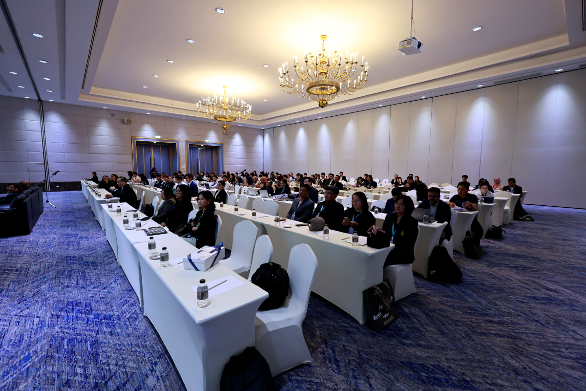 news-conference-5