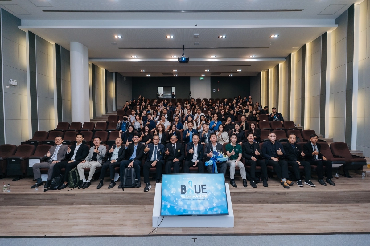 BlueRibbon-10